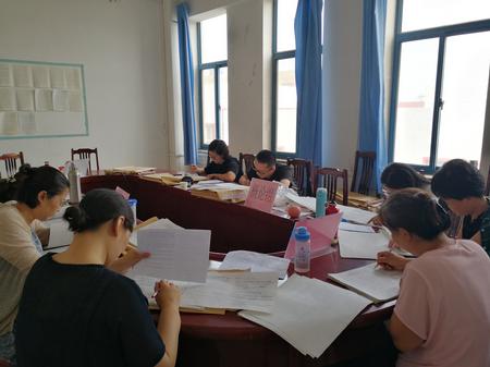 基础组,概论组在阅卷
