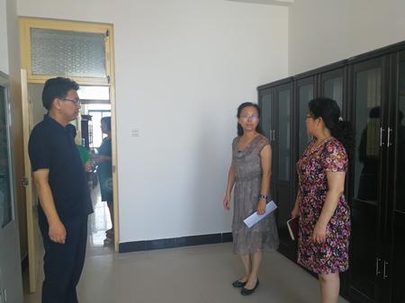云校长对迎评促建工作进行了监督检查